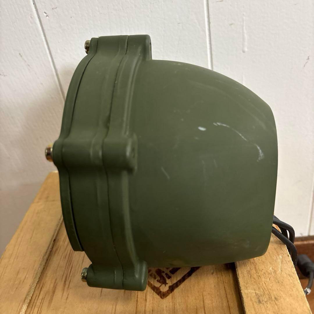 米軍　実物 HMMWV ハンヴィー　ウインカー　軍用車両　送料無料