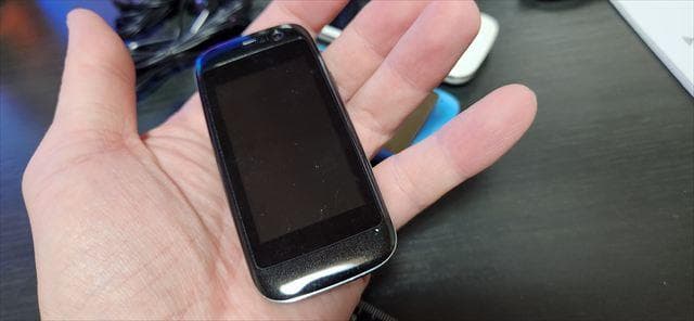極小スマホ_Posh_Micro_XS240_3台セット