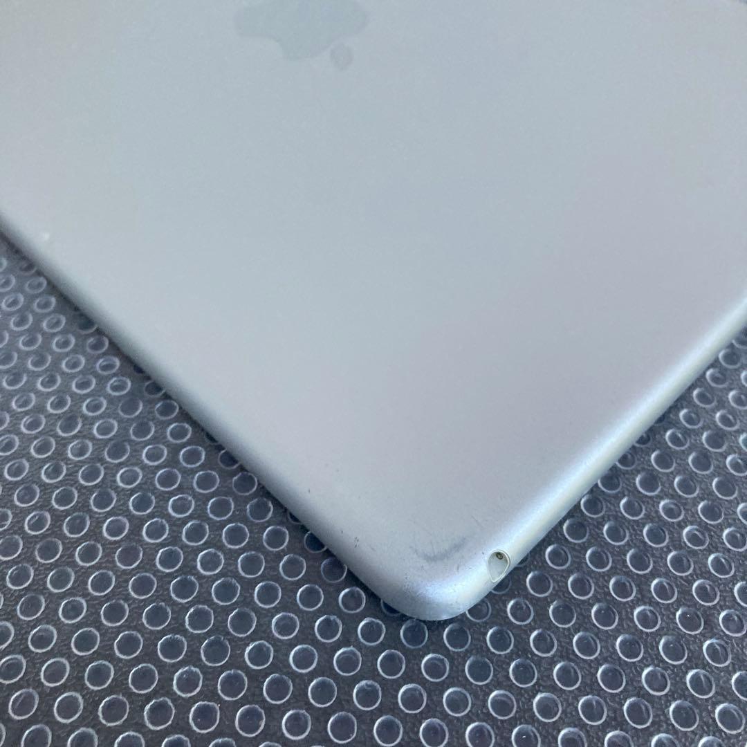 3501【早い者勝ち】電池最良好☆iPad Air2 32GB WIFIモデル☆