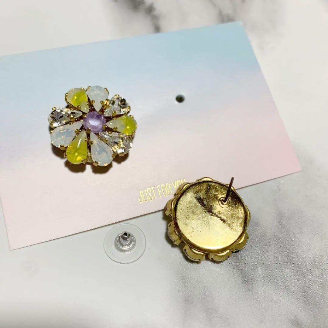 年度末セール！stella ステラ　ヴィンテージスワロフスキーピアス