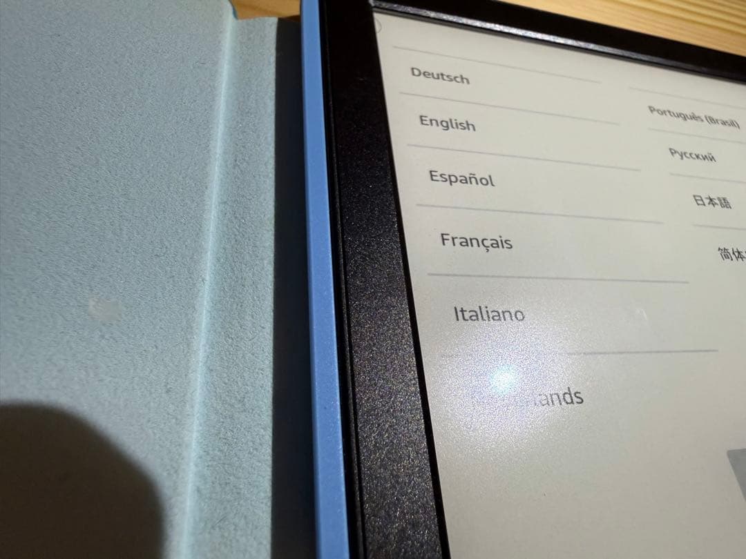 Kindle 11世代 16gb 純正スペースホエールカバー付き