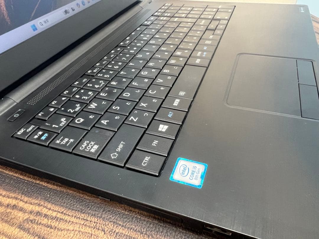 Dynabook 第8世代corei5 メモリ12GB ssd256gb