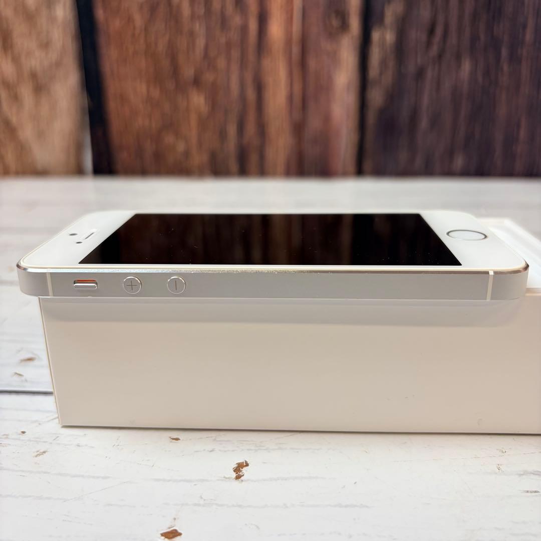 iPhone 5s 64GB シルバー 本体のみ 箱付