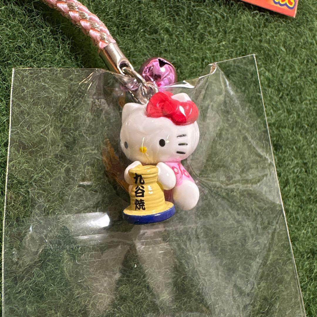 ダ*ド様 ご当地キティ 九谷焼 加賀限定 ハローキティ バージョン ストラップ