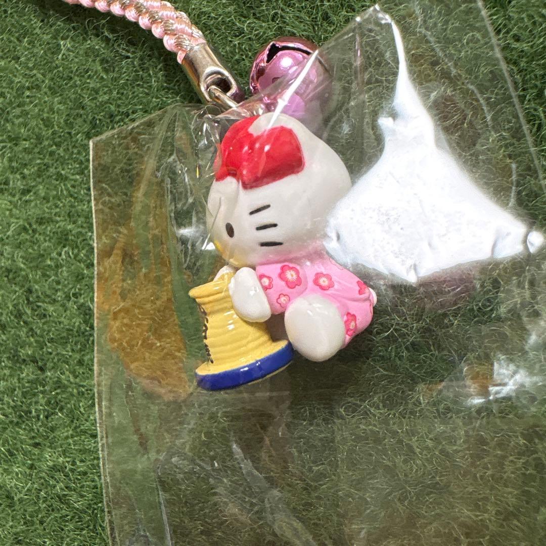 ダ*ド様 ご当地キティ 九谷焼 加賀限定 ハローキティ バージョン ストラップ