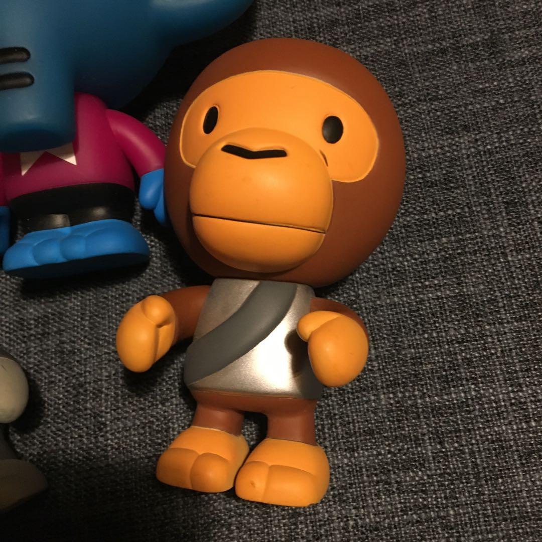 A BATHING APE アベイシングエイプ フィギュア　3個セット