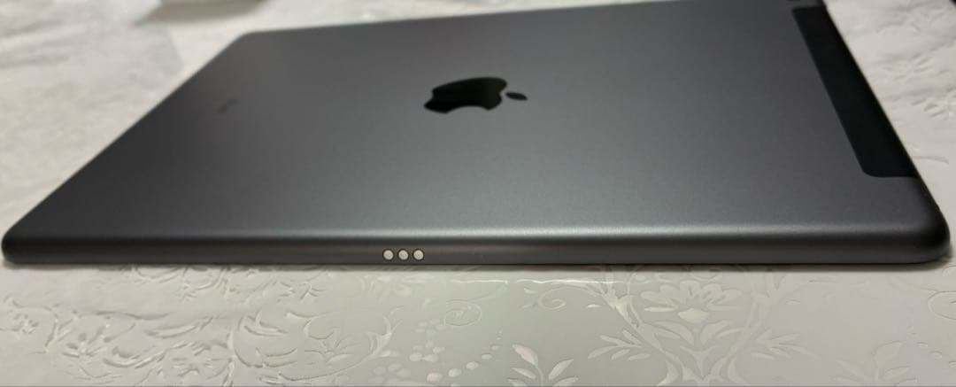 【訳あり】iPad 第7世代 Wi-Fi+Cellular 32GB