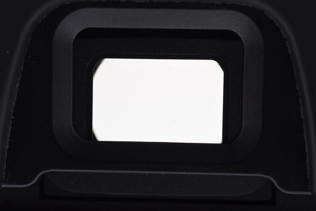 美品⭐Nikon D610 ⭐一眼レフ フルサイズ 入門機 ⭐高速連写 本格機