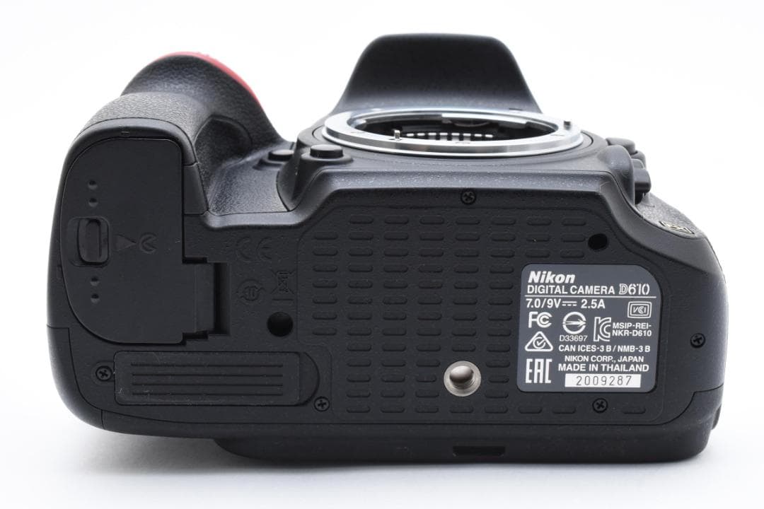 美品⭐Nikon D610 ⭐一眼レフ フルサイズ 入門機 ⭐高速連写 本格機