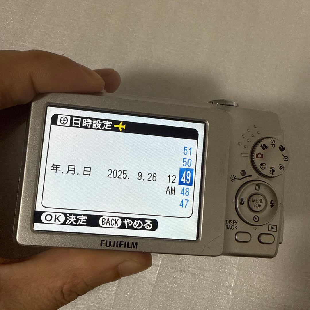 ❗️激安価格❗️デジカメ　本体　FUJIFILM Finepix J50