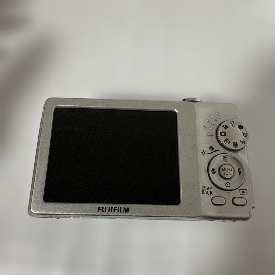 ❗️激安価格❗️デジカメ　本体　FUJIFILM Finepix J50