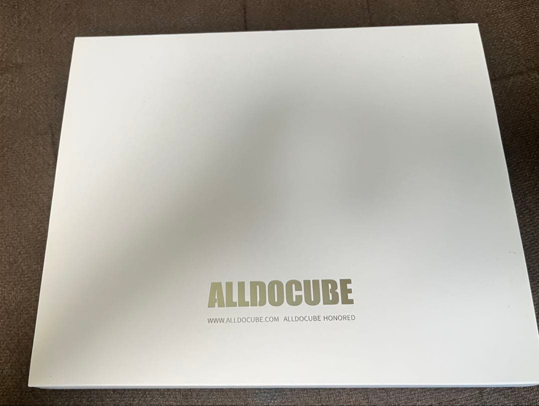 ALLDOCUBE iPlay60ｍini Turbo 8.4インチ　充電器付