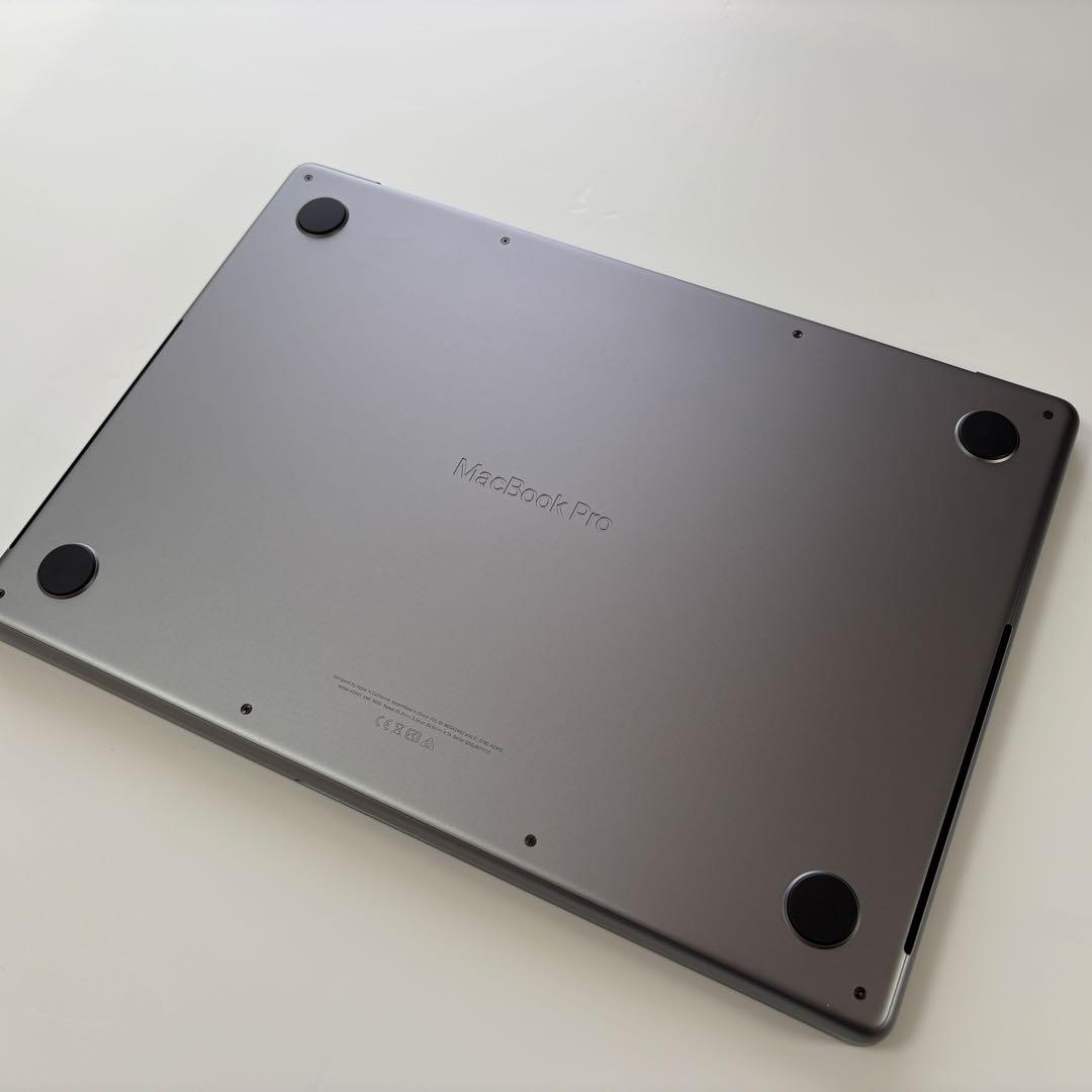 【美品】MacBook Pro 2021 M1Pro 512GB / 32GB