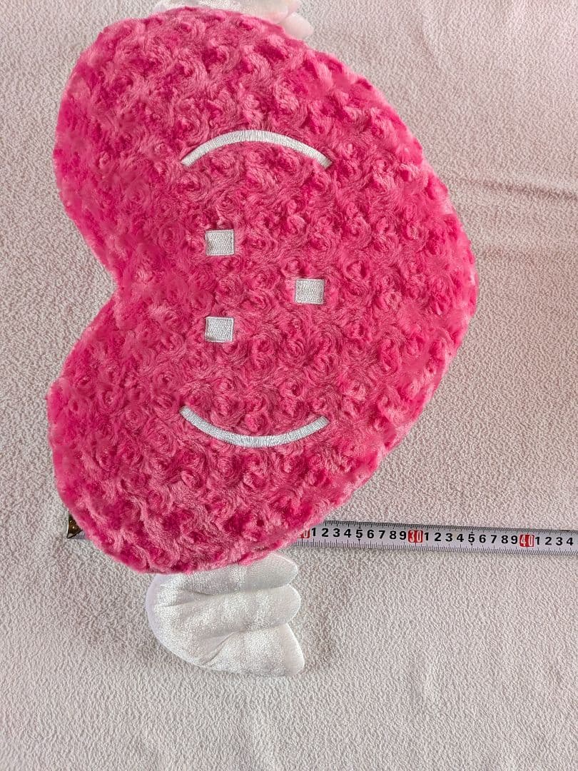 ハート型クッション（翼付き）ピンク.ホワイト計3個です　大サイズ