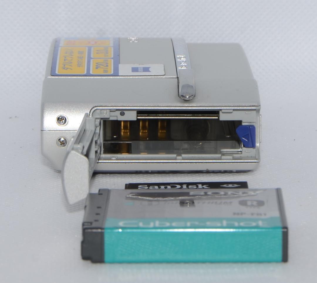 【良品】SONY Cyber-shot DSC-T30 シルバー (動作確認済)