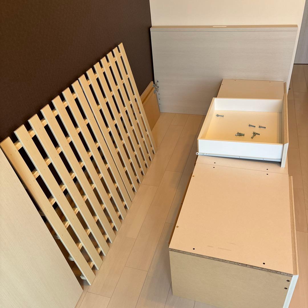 セミダブルベッドフレーム ヘッドボード付き 収納