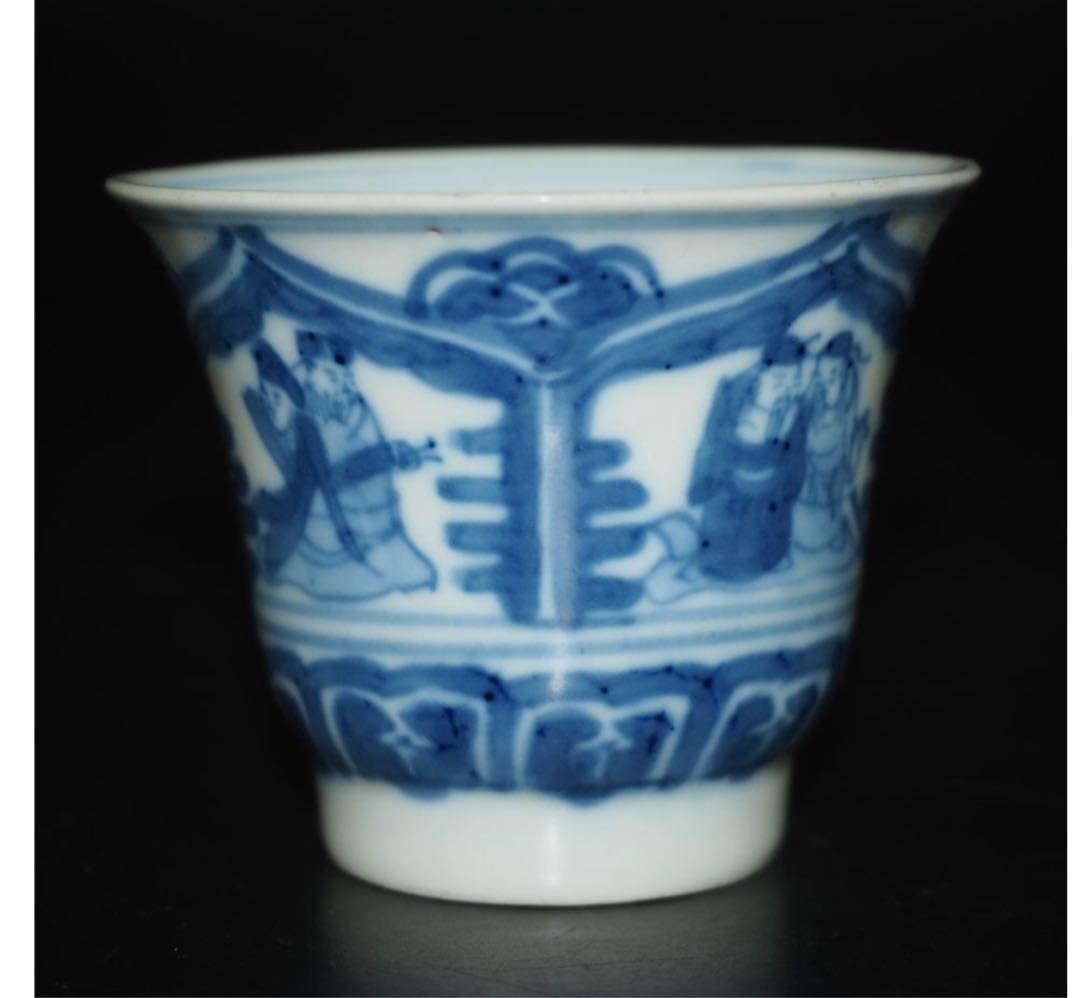 送料無料　『乾隆年製』銘　染付/青花杯　口径6.1ｃｍ　中国古玩骨董