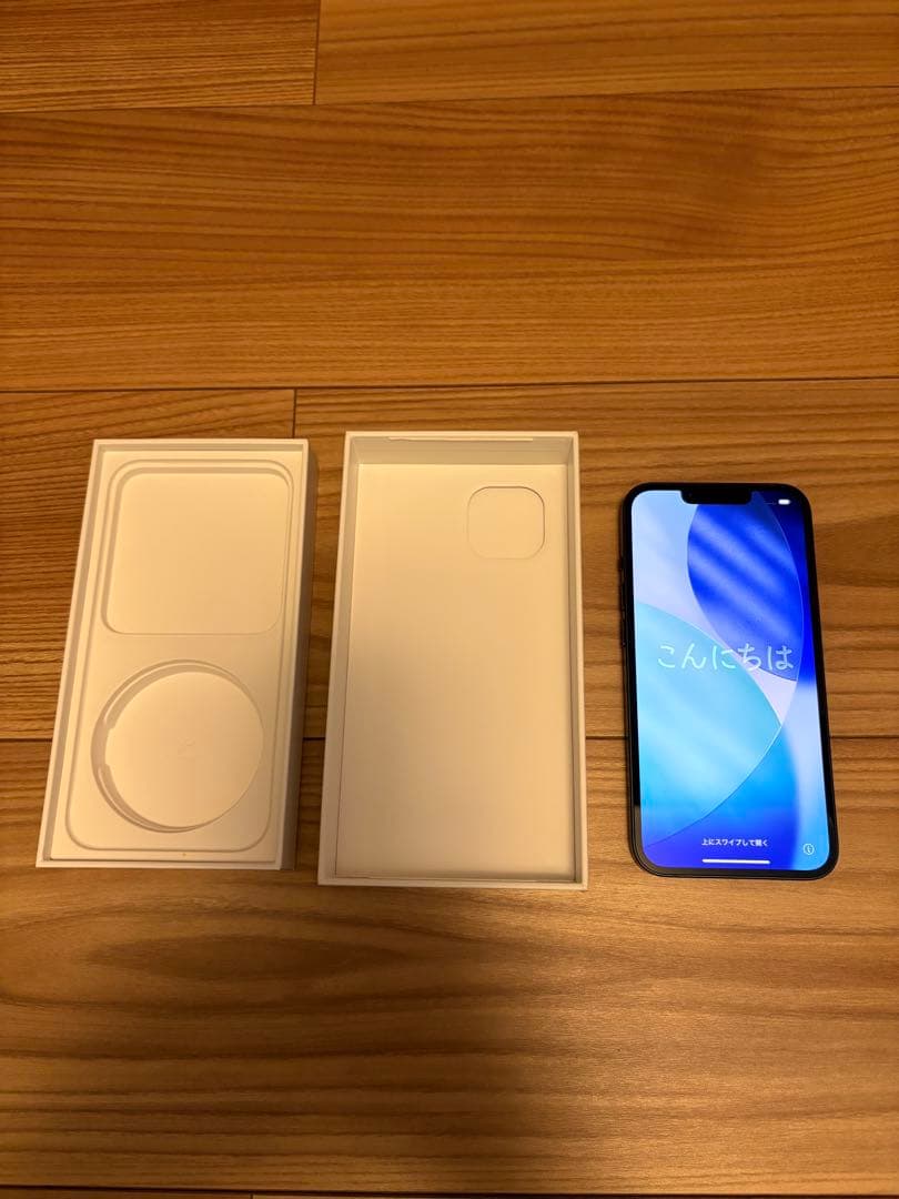 Apple iPhone13 色ミッドナイト256GB