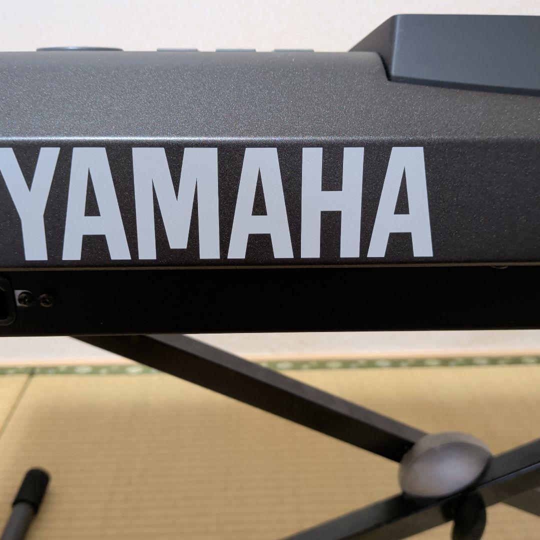 Yamaha QS-300 シンセサイザー