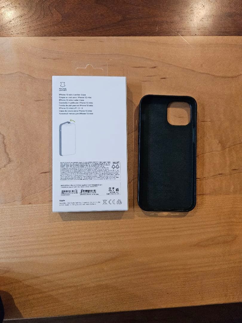 Apple iPhone 13 mini レザーケース