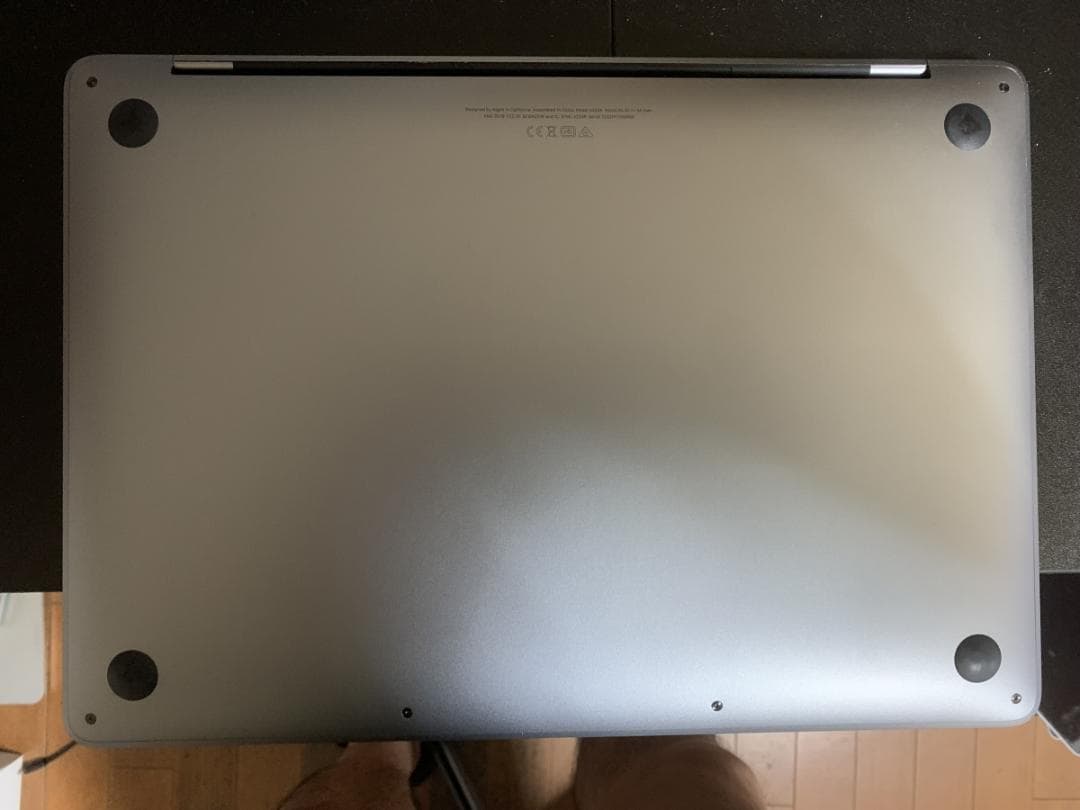 新品同様 MacBook Pro A2338 2020 M1/8GB/256GB