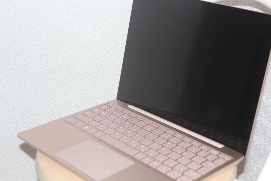 Surface Laptop Go 3箱 充電器