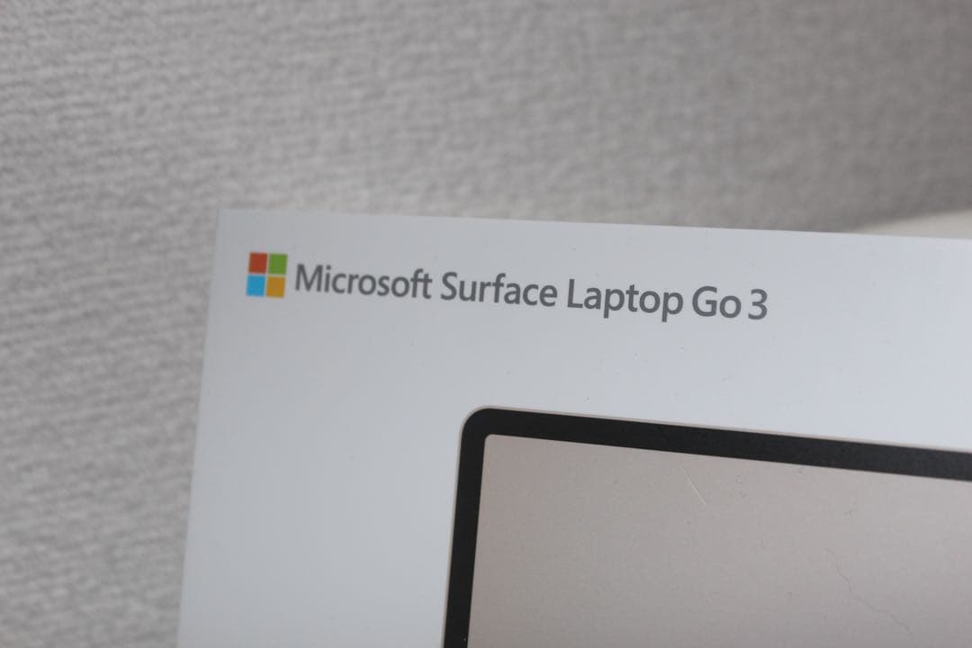 Surface Laptop Go 3箱 充電器