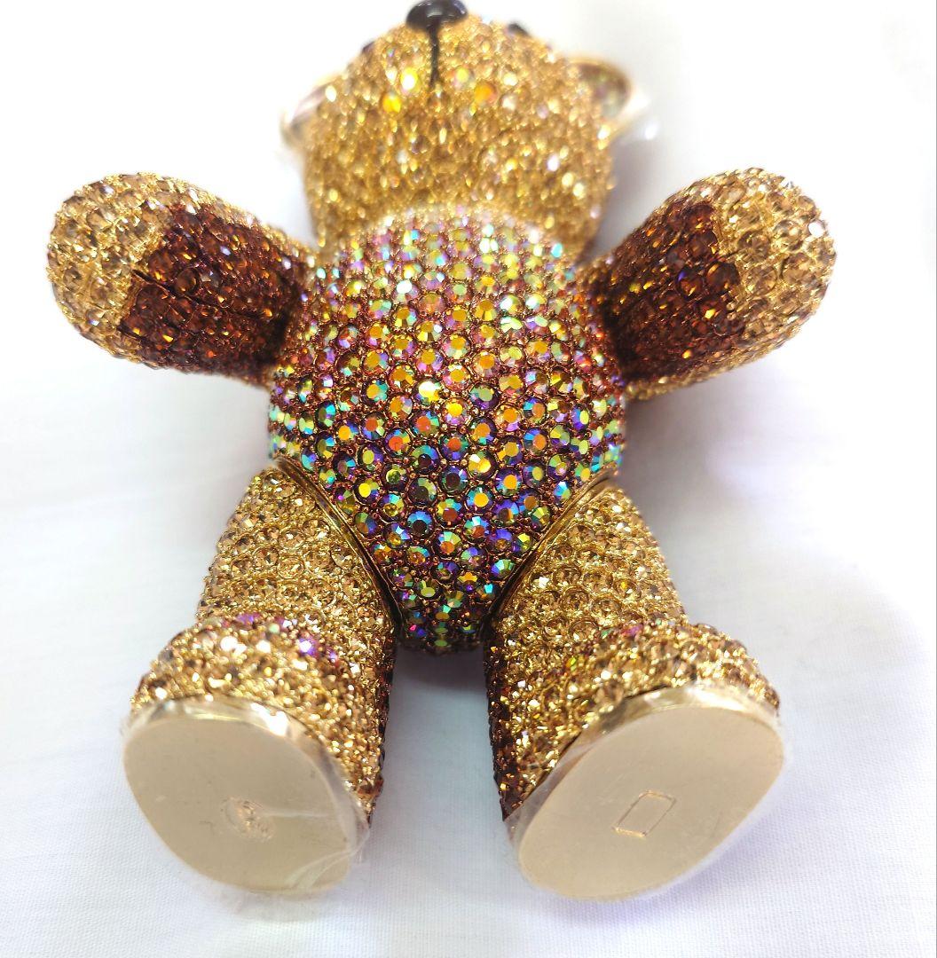 スワロフスキー　くまの置き物