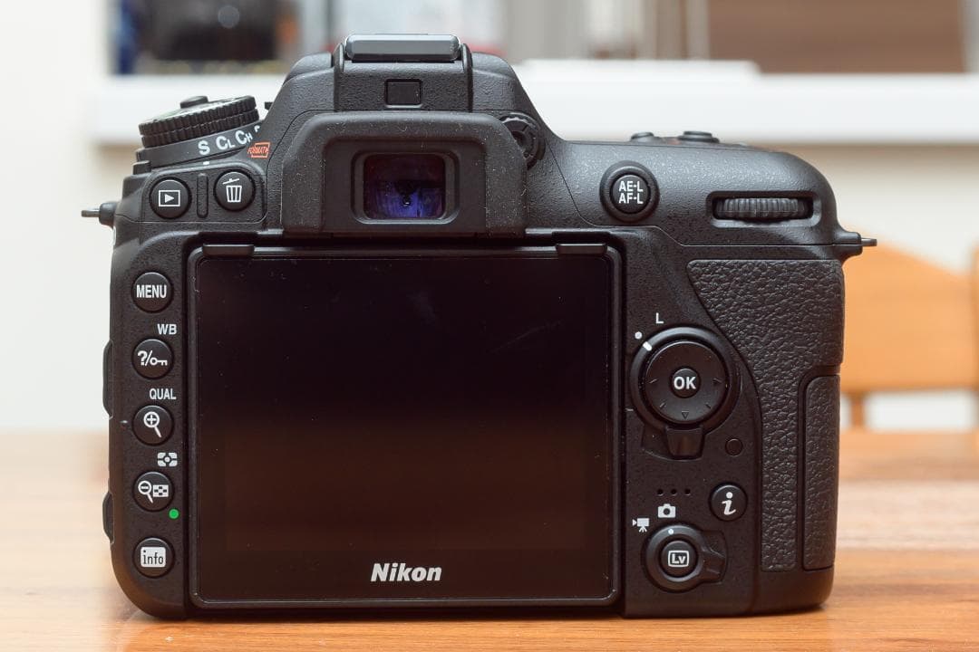 【まさお】　Nikon D7500 ボディ