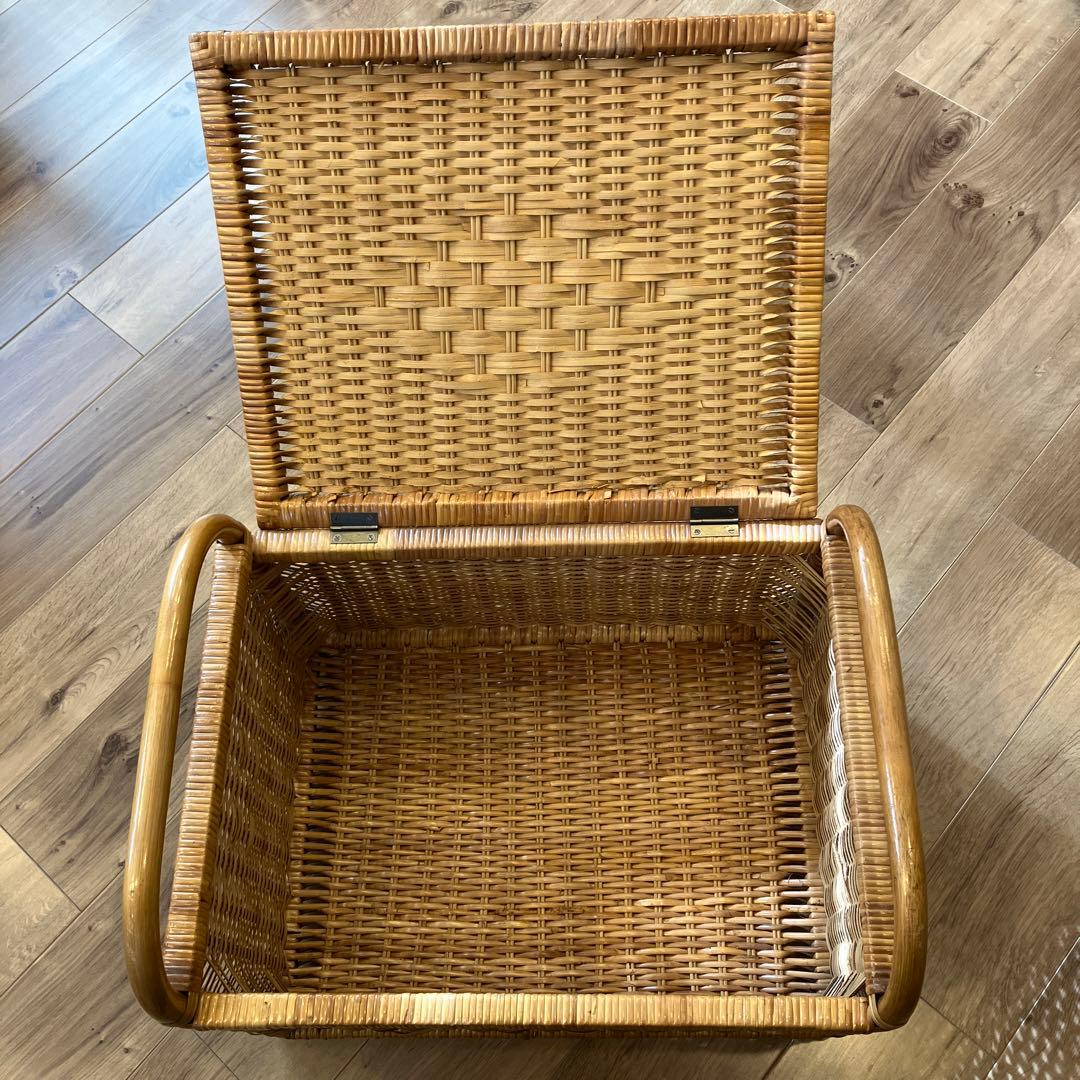ラタンバスケット　ランドリー　籐　ラタン　蓋付き　かご　レトロ　インテリア