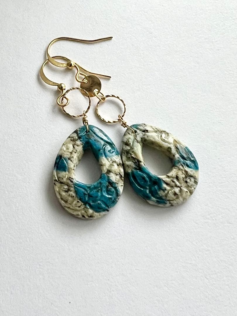 k2ジャスパー　プルメリアスクロールカービング　14kgf アシメピアス