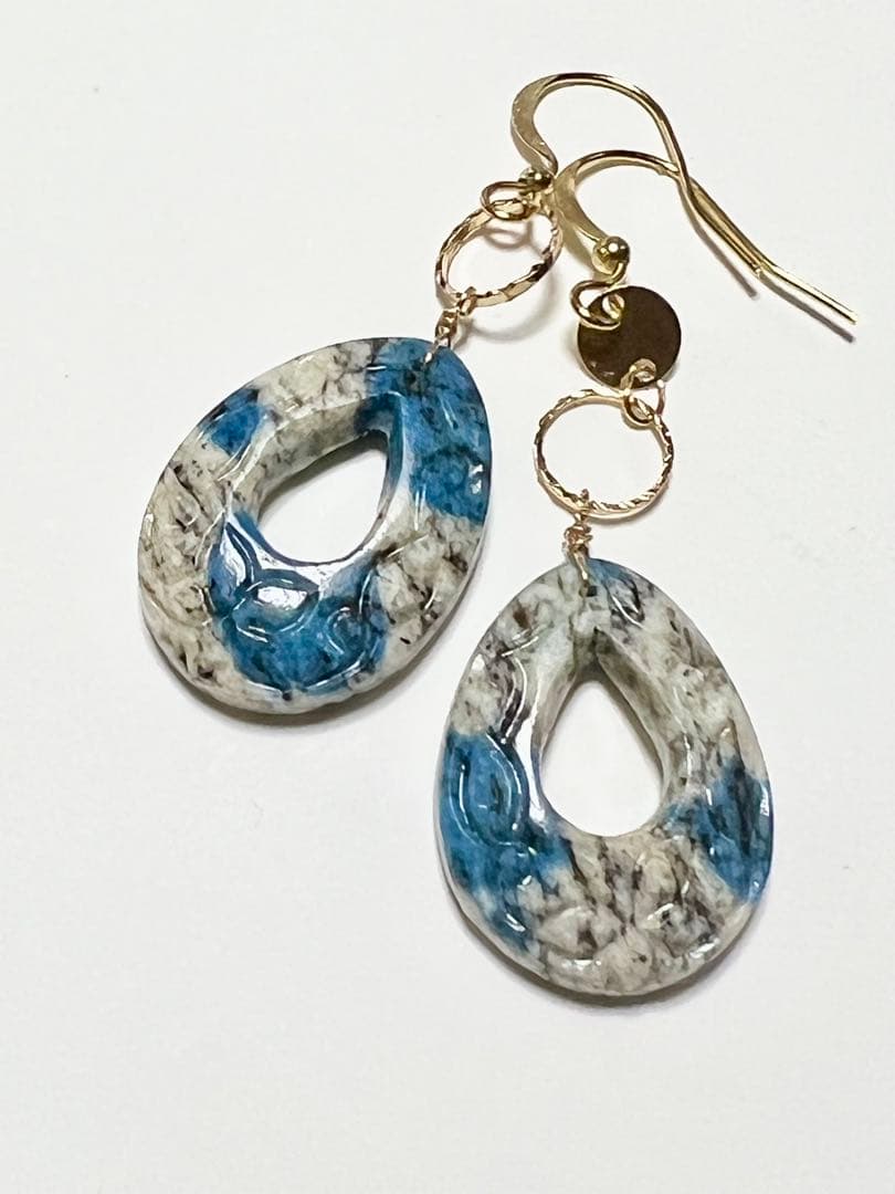 k2ジャスパー　プルメリアスクロールカービング　14kgf アシメピアス