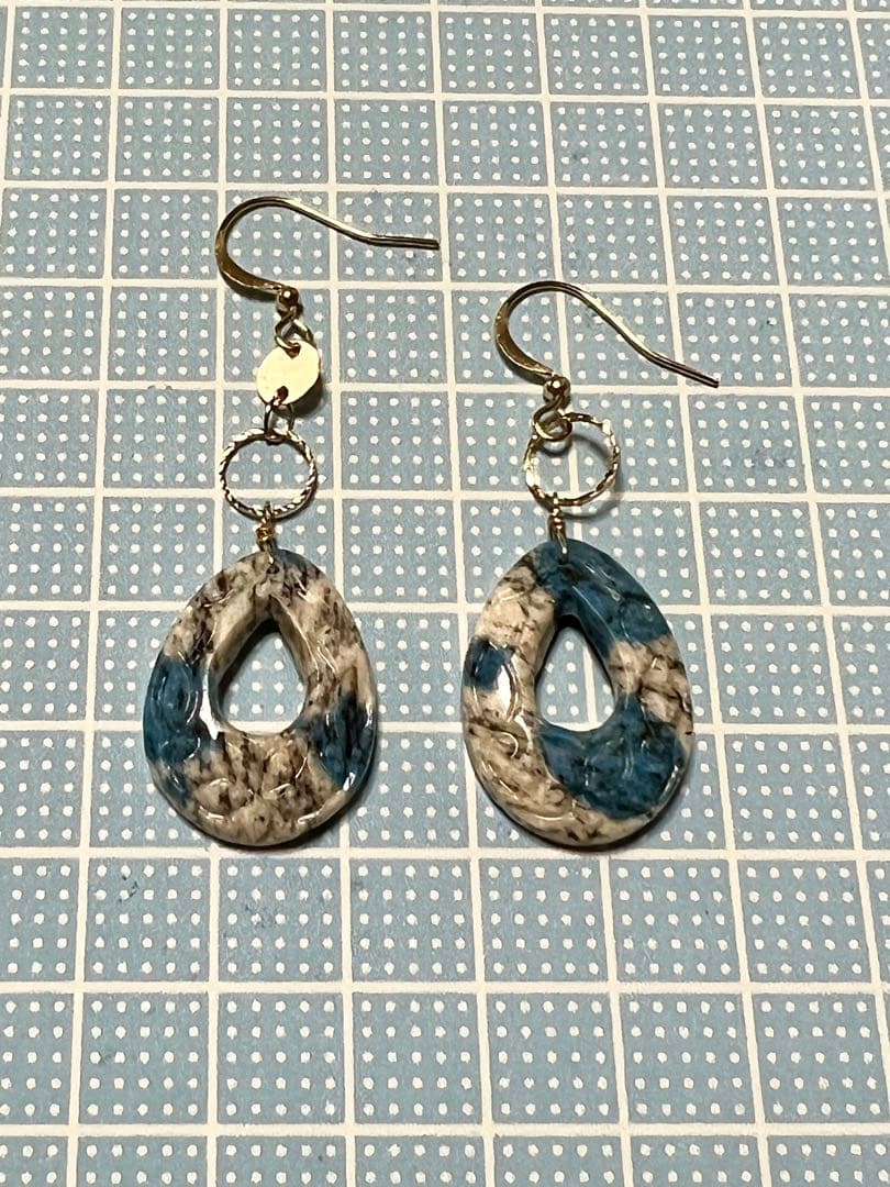 k2ジャスパー　プルメリアスクロールカービング　14kgf アシメピアス