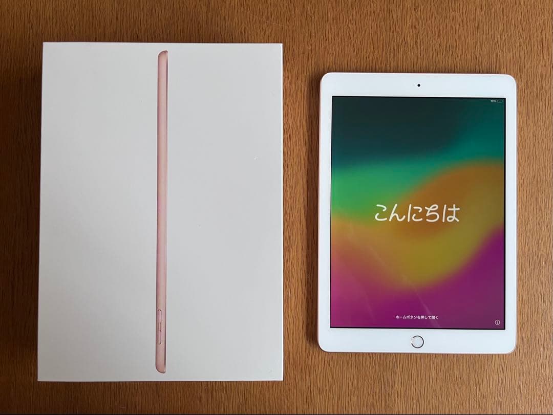 iPad 第6世代 32GB Wi-Fi ゴールド 外箱・充電器・ペンシル付