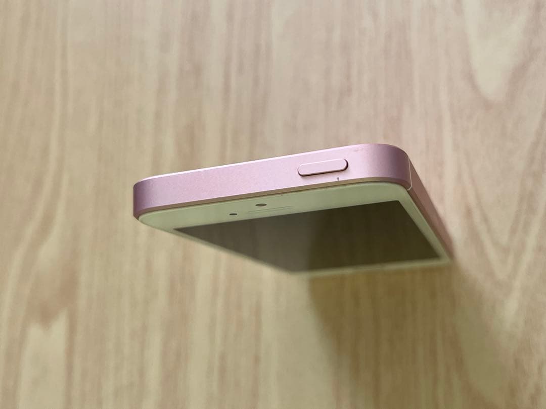 iPhone SE（第1世代） 64GB ローズゴールド
