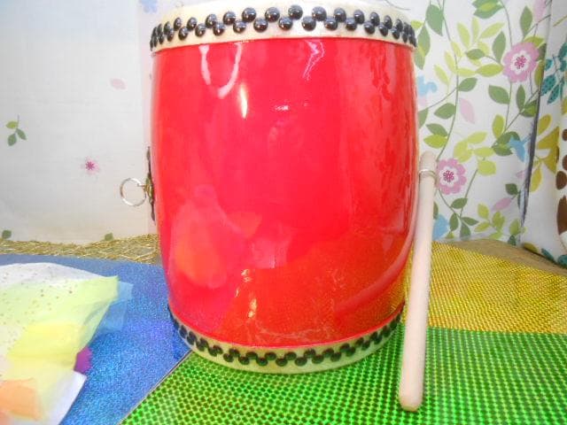 ☆限定未使用(送料無料)14.980円Nエイサー小太鼓24cm*31cm 撥付