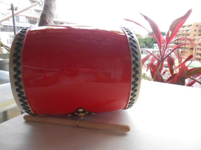 ☆限定未使用(送料無料)14.980円Nエイサー小太鼓24cm*31cm 撥付