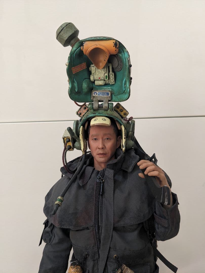 第三次世界大戦 1/6 アクションフィギュア サバイバルタイプ ホットトイズ