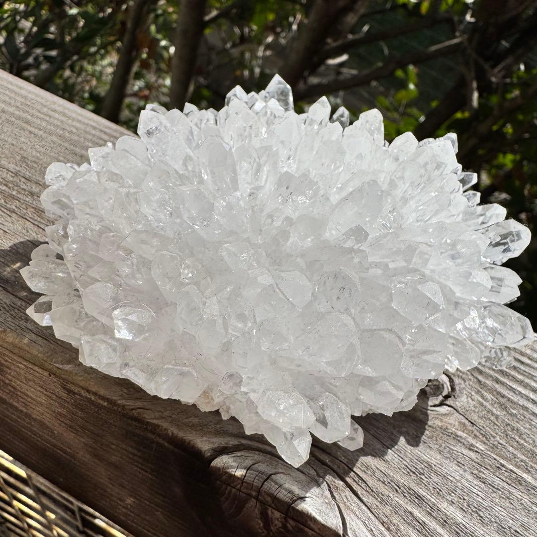 菊花水晶　四川省産　水晶クラスター　ブレス浄化にも