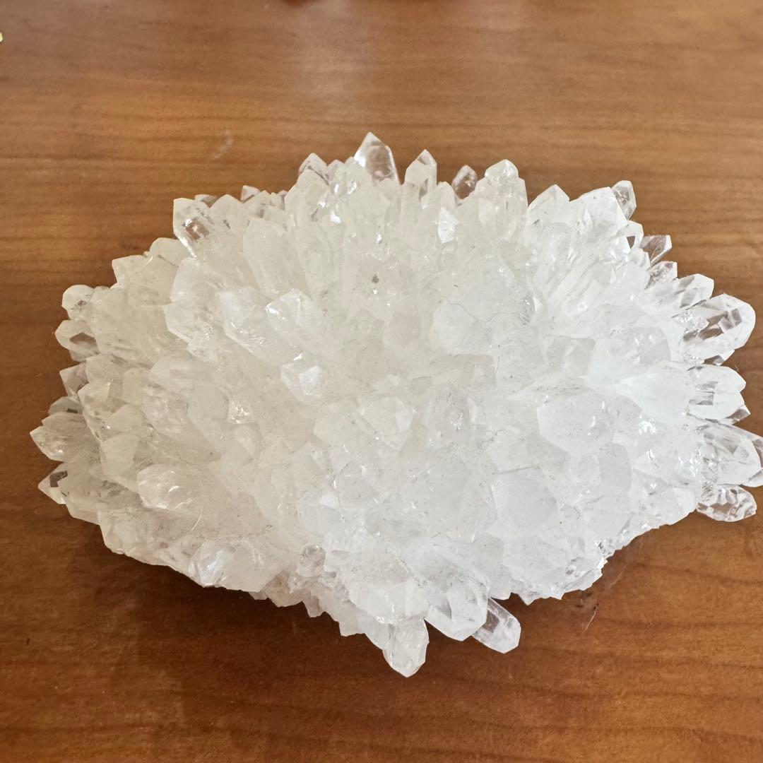 菊花水晶　四川省産　水晶クラスター　ブレス浄化にも