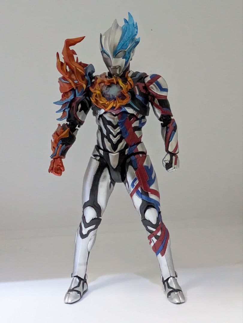 S.H.Figuarts　ウルトラマンブレーザーファードランアーマー　おまけ付き