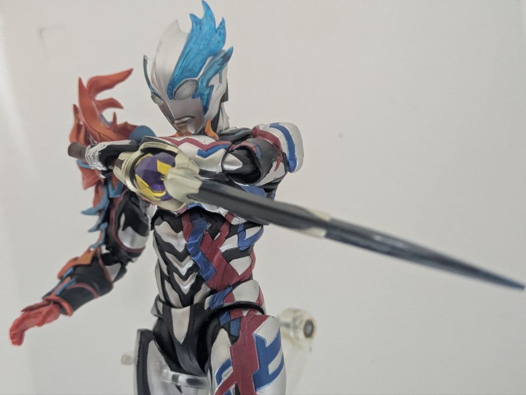 S.H.Figuarts　ウルトラマンブレーザーファードランアーマー　おまけ付き