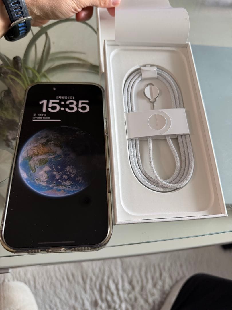 で*。様 iPhone 16 Pro Max ホワイト　1TB バッテリー最大9