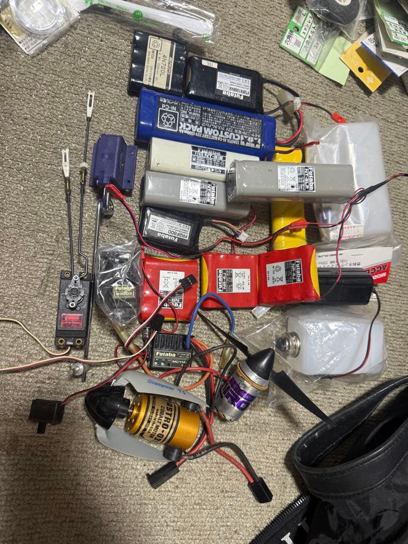 飛行機ラジコン系　APCプロペラと機械装置セット