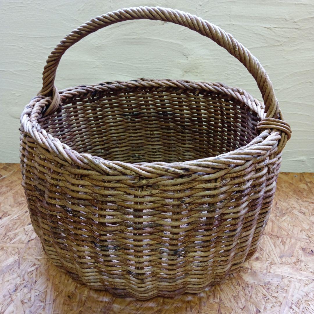 あけび籠　果物　野菜籠