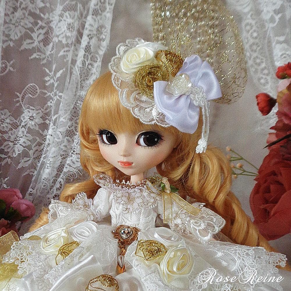 XmasSale アンネローゼ王妃 艶めくパールホワイトの豪華プリンセスドレス