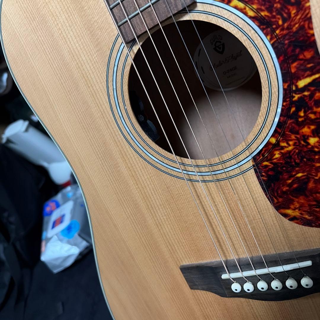 ギター Guild D-240E