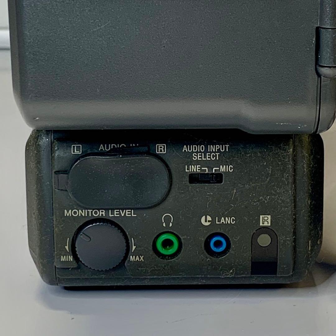 （ジャンク）SONY 3CCD 業務用ビデオカメラレコーダーDCRーVX9000