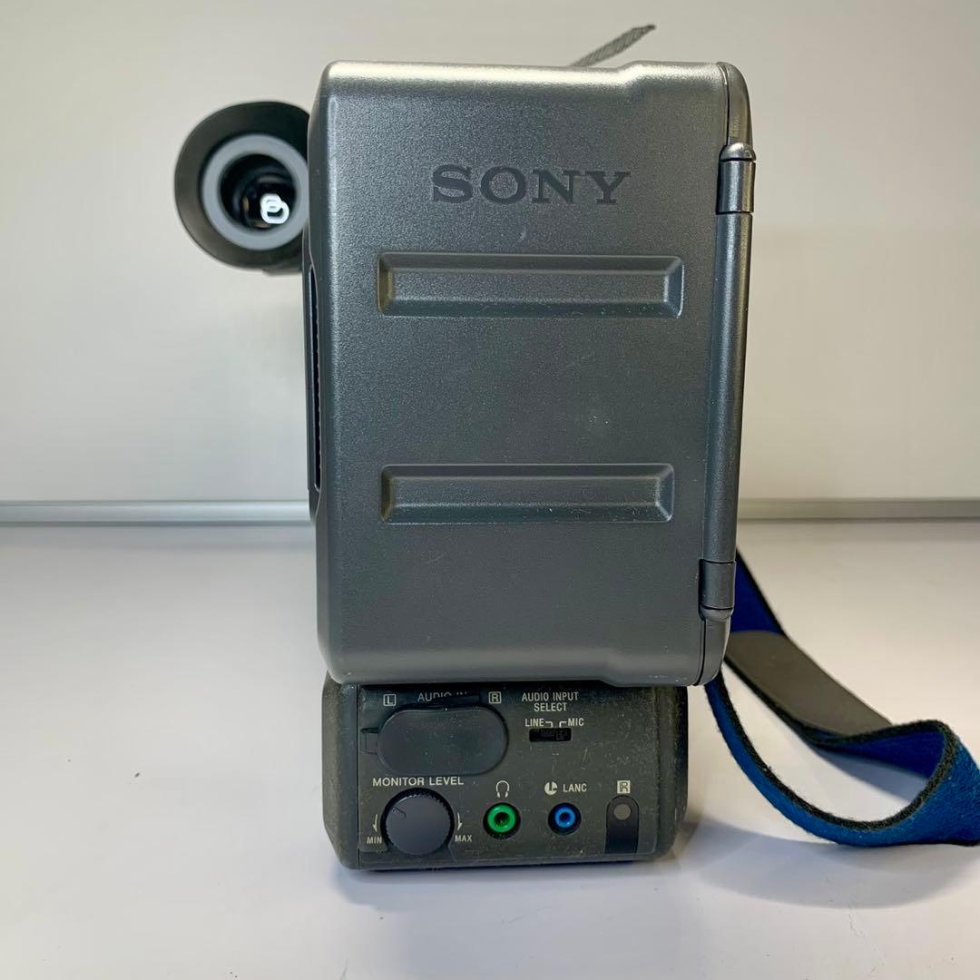 （ジャンク）SONY 3CCD 業務用ビデオカメラレコーダーDCRーVX9000