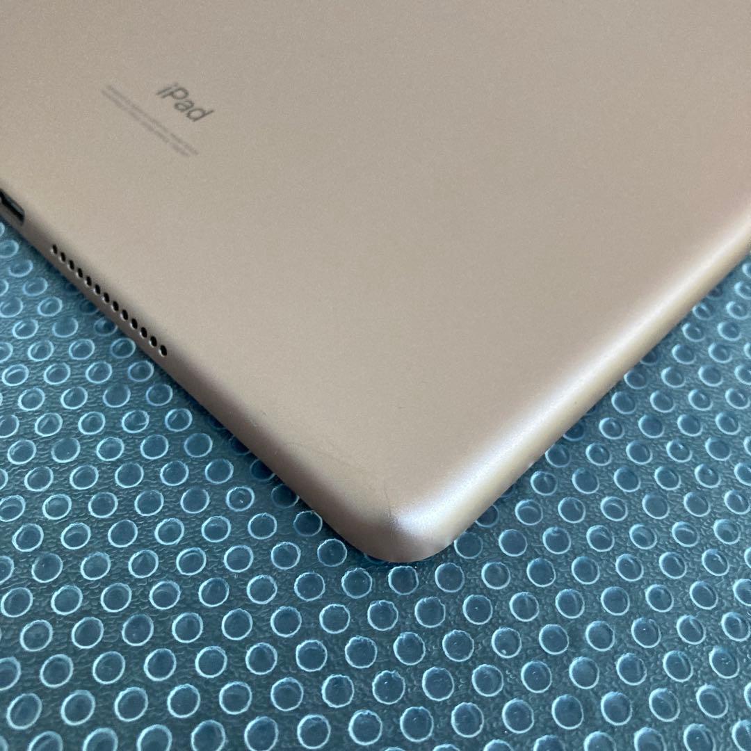 3765【早い者勝ち】iPad8 第8世代 32GB SIMフリー☆